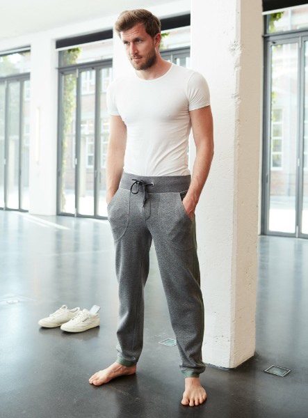 Jogger Pants Sewing Pattern For Men (Sizes 46-60 German)