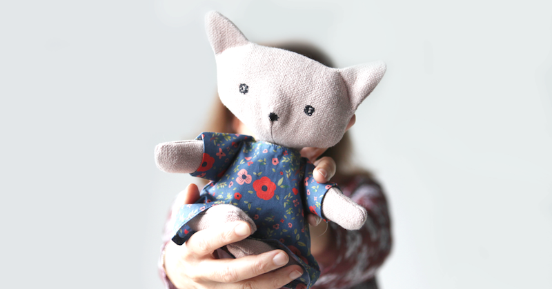 Adorable Cat Comforter - Free Sewing Pattern