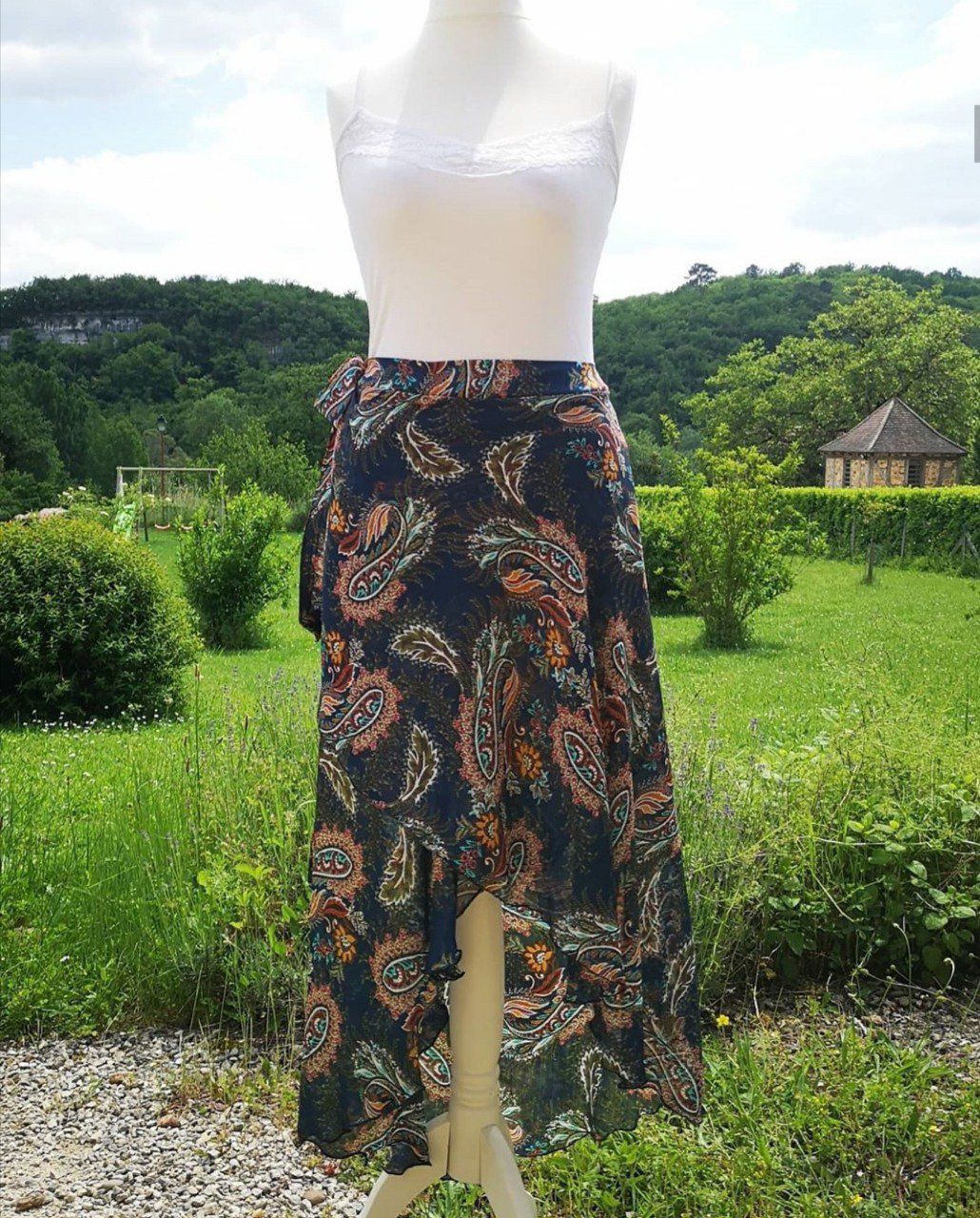 Julie Skirt - Free Sewing Pattern