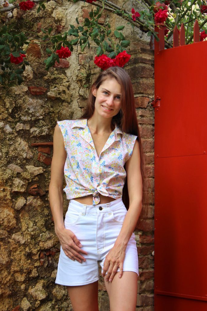 Summer Blouse With Lapel Collar - Free Pattern